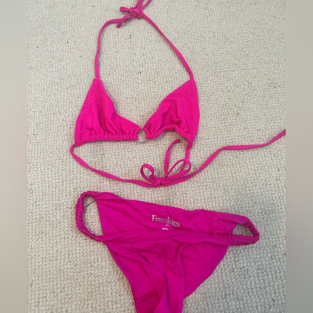 Pink Frankie’s bikini never worn